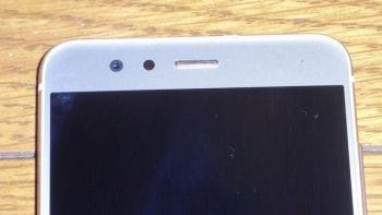 修理後P10lite上部